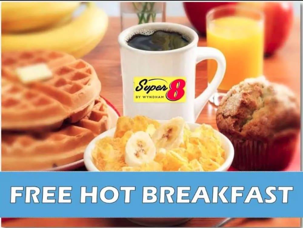 Super 8 By Wyndham Prattville Montgomery Eksteriør billede